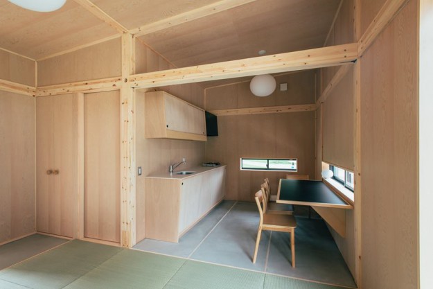 CAMP HOUSE/MUJI HUT