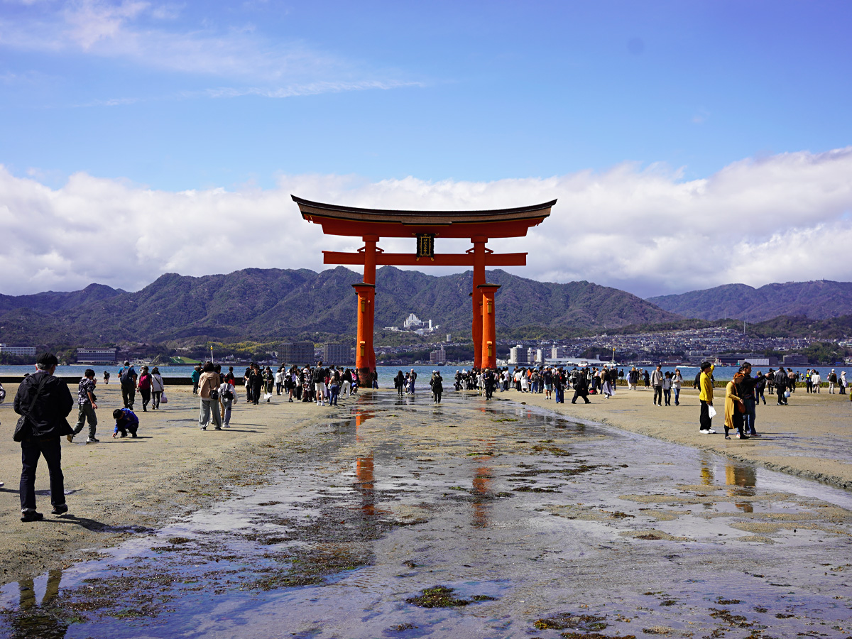 娘と広島（平和記念公園と厳島神社）に行ってきた-干潮時は大鳥居まで歩いて行ける