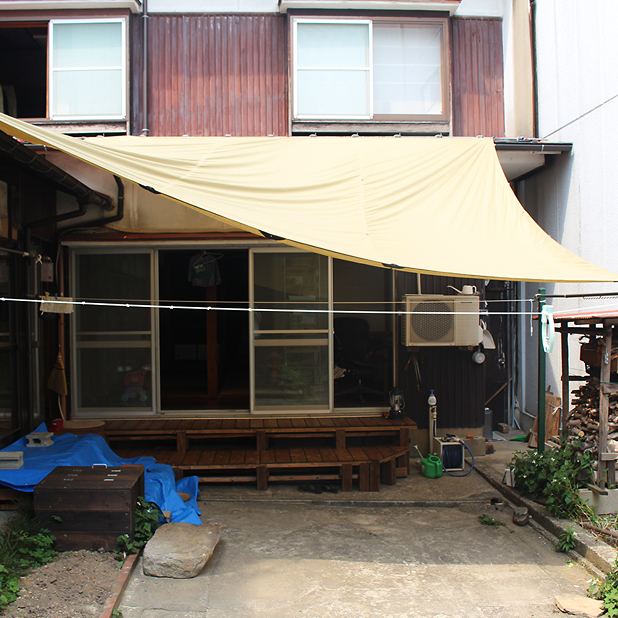 ウッドデッキ用にtatonka タトンカ Tarp 1 Tcを買ってみた Camp House キャンプのように田舎暮らしを楽しむ